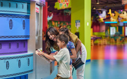 Crayola Experience Mall of America Photo