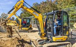 Diggerland USA Photo